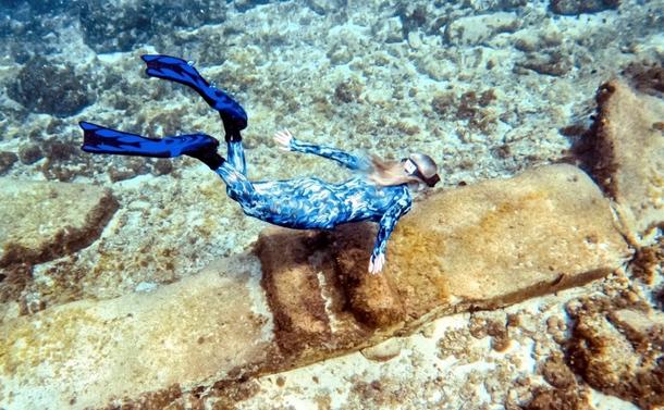 Freediving and exploring underwater ruins at Cozumel.